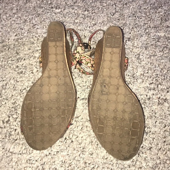Wedges - Picture 5 of 5